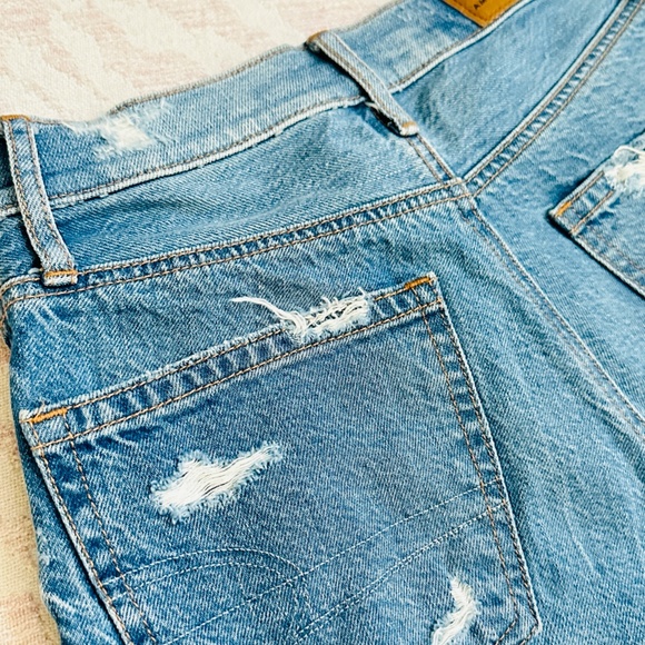 American Eagle  |  Highest Rise '90's Boyfriend Short bright vintage  sz 00 - Picture 8 of 11